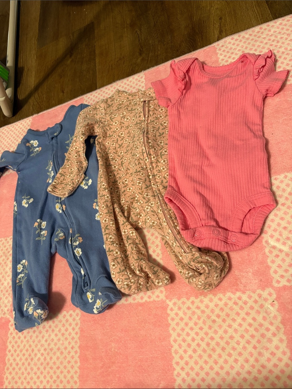 Pink Ribbed Ruffle Sleeve Baby One-Piece Footie